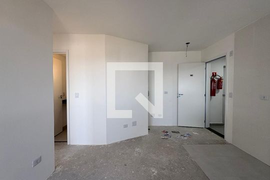Sala de apartamento à venda com 2 quartos, 40m² em Jardim Cristiane, Santo André