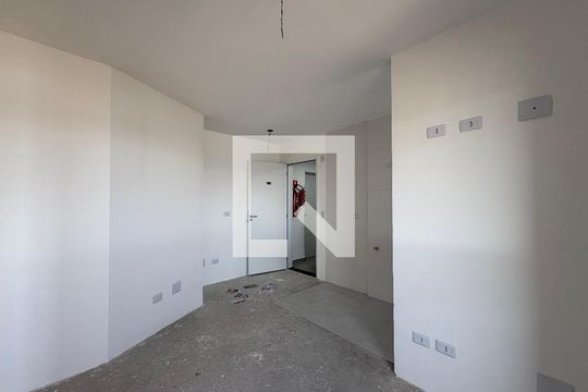 Sala de apartamento à venda com 2 quartos, 40m² em Jardim Cristiane, Santo André