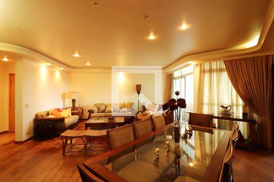 Sala de apartamento para alugar com 4 quartos, 188m² em Jardim Maria Adelaide, São Bernardo do Campo