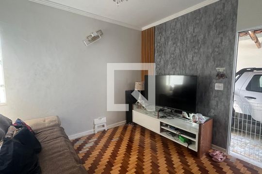 Sala de casa para alugar com 3 quartos, 200m² em Jardim Flamboyant, Campinas