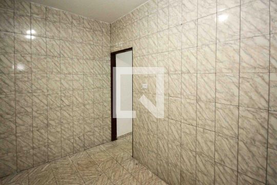 Quarto de casa para alugar com 1 quarto, 45m² em Vila Industrial, São Paulo