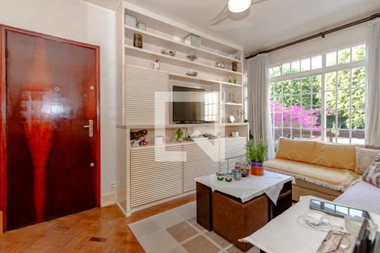Sala de apartamento à venda com 3 quartos, 77m² em Vila Cordeiro, São Paulo