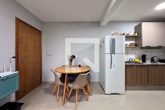 Sala de apartamento à venda com 1 quarto, 50m² em Campina, São Leopoldo