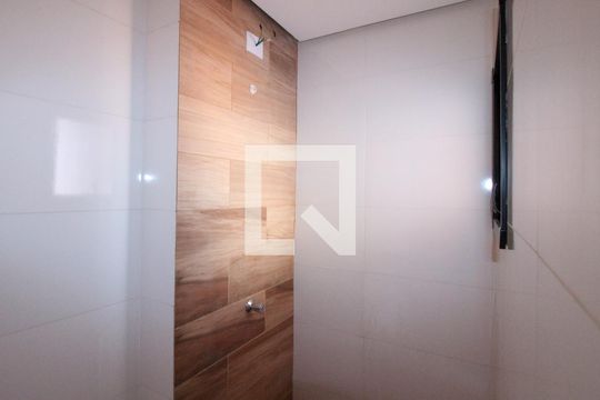 Banheiro Social de apartamento para alugar com 1 quarto, 31m² em Jardim Vila Formosa, São Paulo