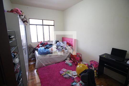 Quarto 1 de casa à venda com 2 quartos, 360m² em Jardim Bandeirantes, Contagem
