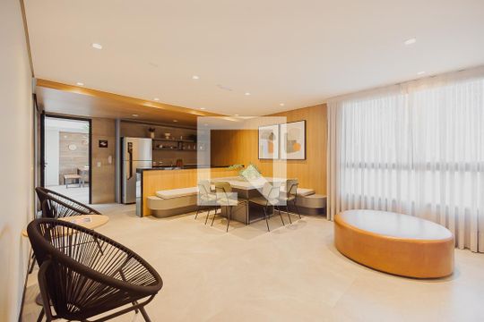 Área comum de kitnet/studio para alugar com 1 quarto, 29m² em Pinheiros, São Paulo