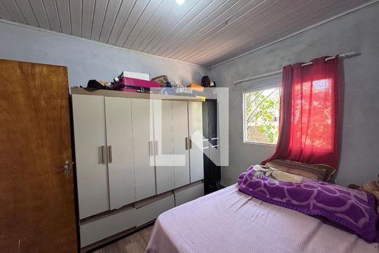 Quarto 1 de casa à venda com 2 quartos, 90m² em Santos Dumont, São Leopoldo