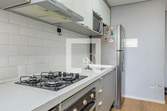 Cozinha e Área de Serviço de apartamento à venda com 2 quartos, 42m² em Vila Cristalia, São Paulo