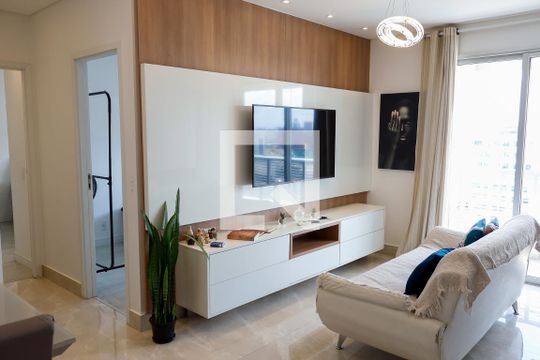 Sala de apartamento à venda com 2 quartos, 66m² em Centro, Osasco