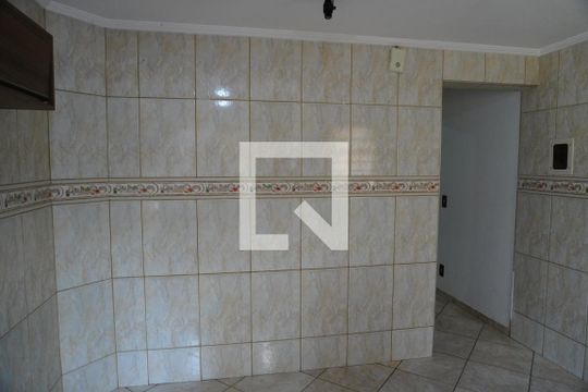 Cozinha de casa para alugar com 2 quartos, 79m² em Cidade Jardim Ii, Americana