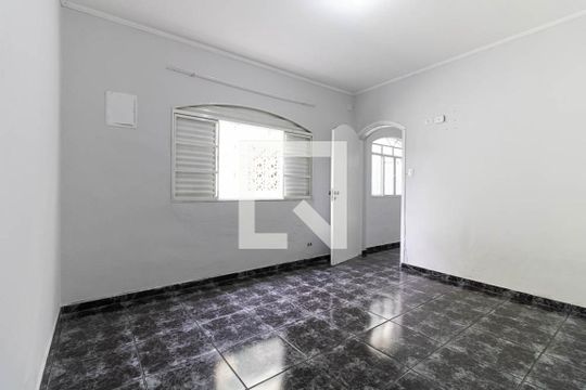 Quarto de casa para alugar com 1 quarto, 232m² em Vila Moraes, São Paulo