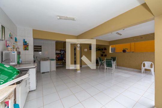 Área Externa de casa à venda com 3 quartos, 520m² em Parque Sao Jose, Belo Horizonte