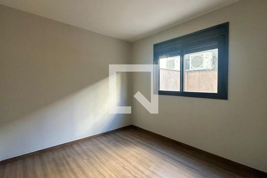 Quarto de apartamento à venda com 2 quartos, 94m² em Sion, Belo Horizonte