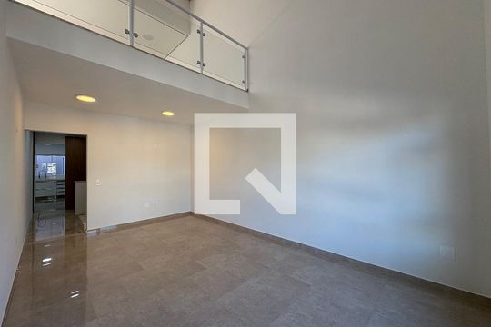 Sala de casa para alugar com 3 quartos, 300m² em Vila Francisco Matarazzo, Santo André