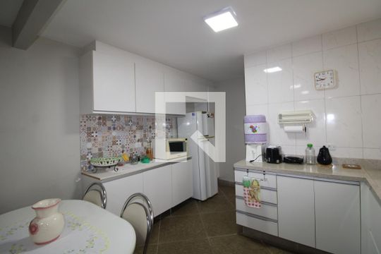 Sala/Cozinha de casa à venda com 3 quartos, 120m² em Vila Dionisia, São Paulo