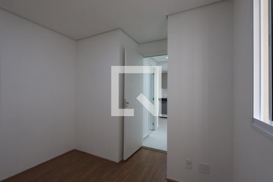 Quarto 1 de apartamento para alugar com 2 quartos, 34m² em Vila Graciosa, São Paulo