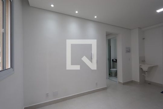 Sala de apartamento para alugar com 2 quartos, 34m² em Vila Graciosa, São Paulo