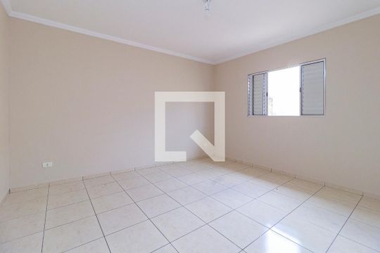 Quarto de casa à venda com 8 quartos, 588m² em Jardim Monte Azul, São Paulo