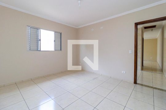 Quarto de casa à venda com 8 quartos, 588m² em Jardim Monte Azul, São Paulo