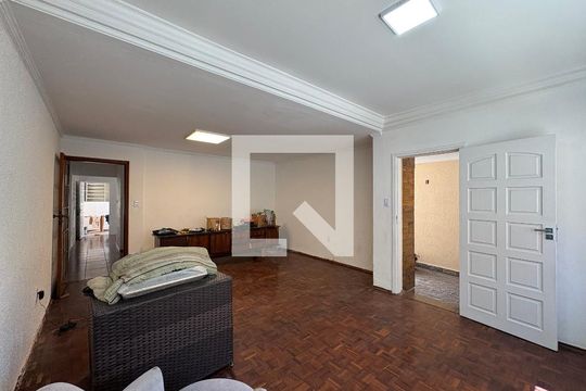 Sala de casa à venda com 3 quartos, 146m² em Vila Humaita, Santo André