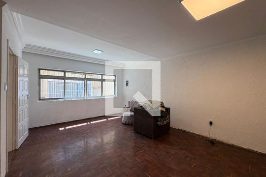 Sala de casa à venda com 3 quartos, 146m² em Vila Humaita, Santo André