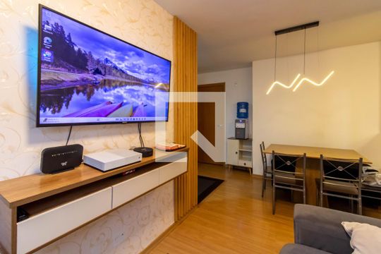 Sala de apartamento à venda com 2 quartos, 44m² em Jardim Rosa de Franca, Guarulhos