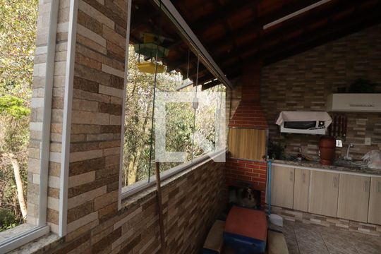 Área Externa de casa à venda com 4 quartos, 177m² em Jardim do Lago, Jundiaí