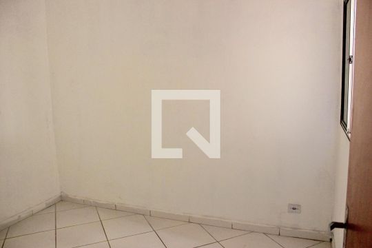 Quarto 1 de apartamento à venda com 2 quartos, 47m² em Jardim Sao Luis (zona Norte), Guarulhos