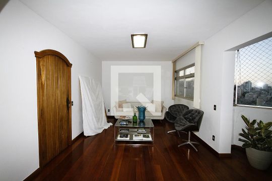 Sala  de apartamento à venda com 3 quartos, 175m² em Vila Paris, Belo Horizonte