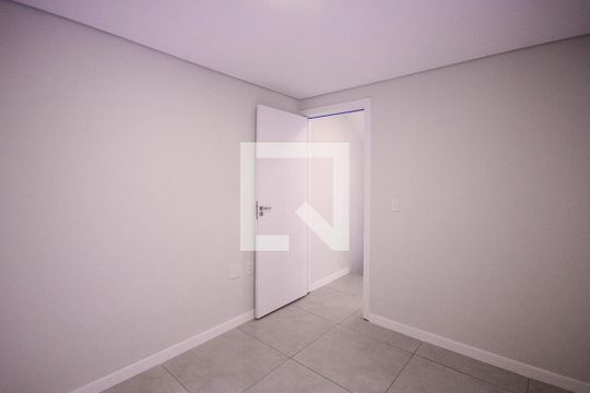Suite de apartamento para alugar com 2 quartos, 100m² em Jardins, São Paulo