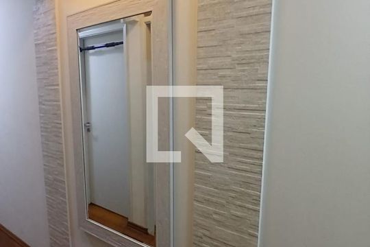 Corredor de casa à venda com 3 quartos, 130m² em Santa Maria, Santo André