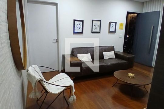 Sala de casa à venda com 3 quartos, 130m² em Santa Maria, Santo André