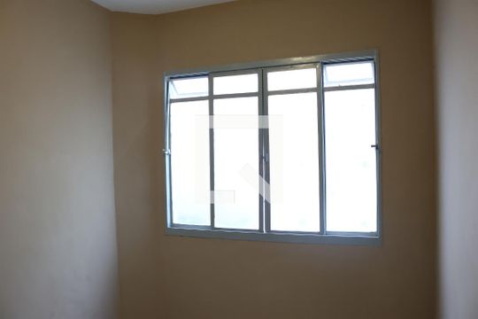 Quarto de apartamento à venda com 3 quartos, 55m² em Jardim Montanhês, Belo Horizonte