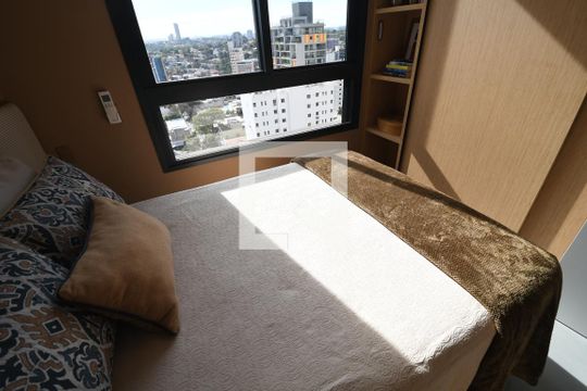 Quarto de apartamento para alugar com 1 quarto, 46m² em Cambuí, Campinas