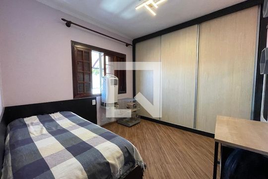 Quarto 1 de casa à venda com 3 quartos, 182m² em Butantã, São Paulo