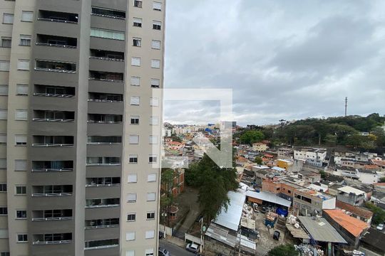 Vista de apartamento à venda com 2 quartos, 37m² em Jardim São Luís, São Paulo