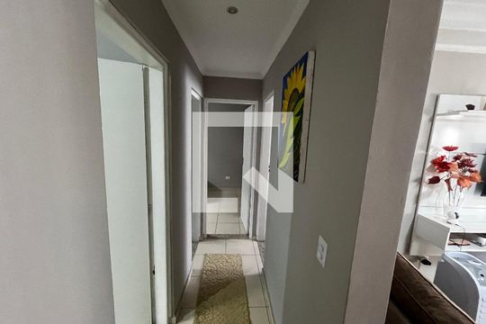 Corredor de casa à venda com 3 quartos, 98m² em Chora Menino, São Paulo