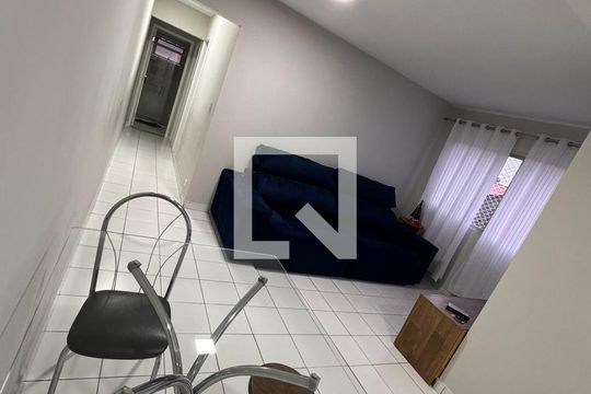 Sala de apartamento à venda com 2 quartos, 58m² em Jardim Sao Sebastiao, São Paulo