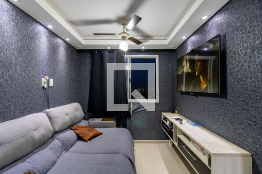 Sala de apartamento à venda com 2 quartos, 48m² em Jardim Las Vegas, Guarulhos