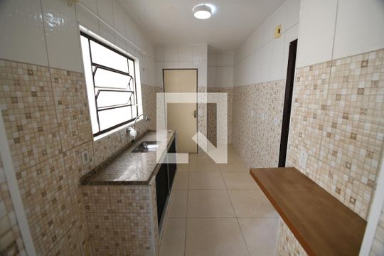 Cozinha de apartamento à venda com 2 quartos, 75m² em São Bernardo, Campinas