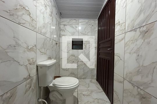 Banheiro Social de casa à venda com 2 quartos, 40m² em Rio dos Sinos, São Leopoldo