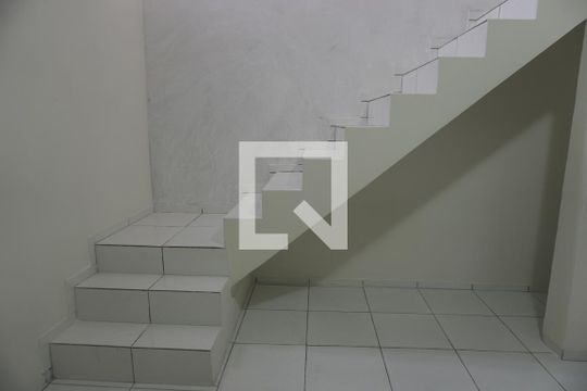 Casa à venda com 4 quartos, 280m² em Jardim Lageado, São Paulo
