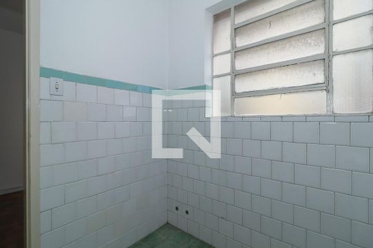 Cozinha de apartamento para alugar com 0 quarto, 25m² em Floresta, Porto Alegre