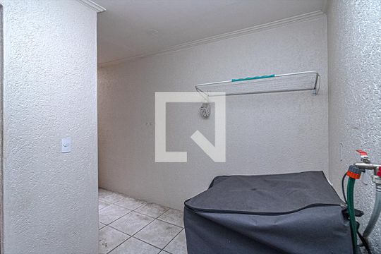 Área de Serviço de casa para alugar com 4 quartos, 180m² em Sacoma, São Paulo