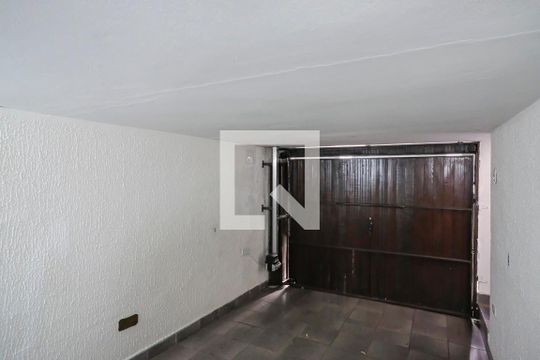 Garagem de casa à venda com 3 quartos, 138m² em Boa Vista, São Caetano do Sul