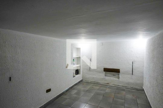 Garagem de casa à venda com 3 quartos, 138m² em Boa Vista, São Caetano do Sul