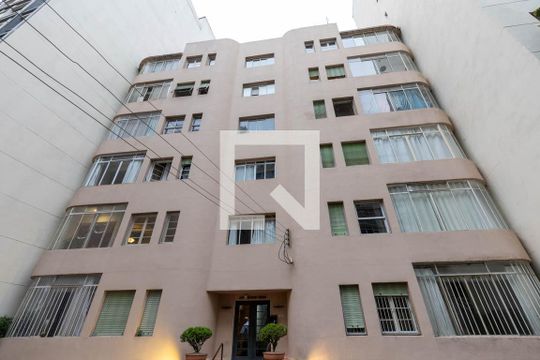 Fachada de apartamento para alugar com 3 quartos, 125m² em Santa Cecília, São Paulo