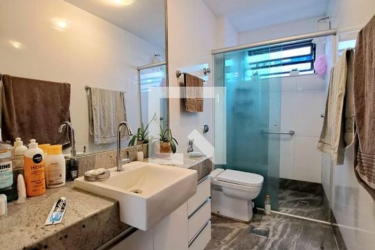 Banheiro da Suíte de apartamento à venda com 3 quartos, 149m² em Santa Lúcia, Belo Horizonte