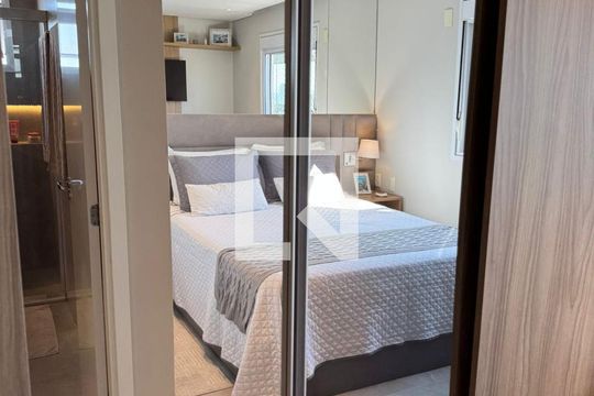Quarto Suíte 1 de apartamento à venda com 2 quartos, 85m² em Vila Bertioga, São Paulo
