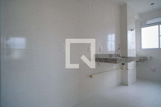 Cozinha de apartamento à venda com 2 quartos, 59m² em Costa E Silva, Porto Alegre